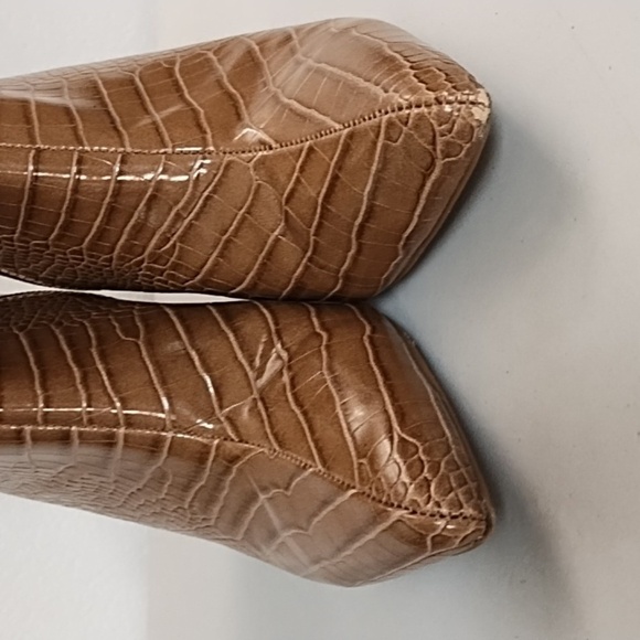 Bamboo 8 Croc Embossed High Heeled Pointed Toe Boot Bootie Tan Beige Bellflower - Picture 10 of 12